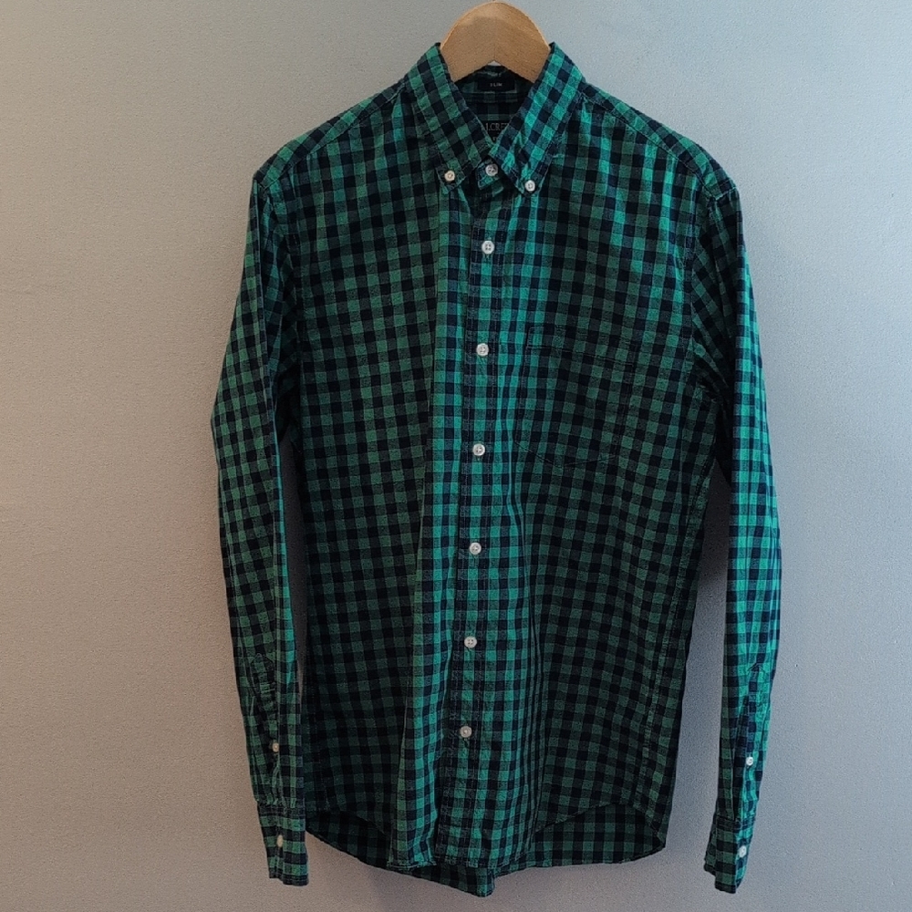 J. Crew Men's Medium Slim Fit Flex Washed Long Sleeve Button Down Style #BE208